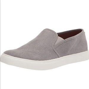 Steve Madden Zarray womens slip on